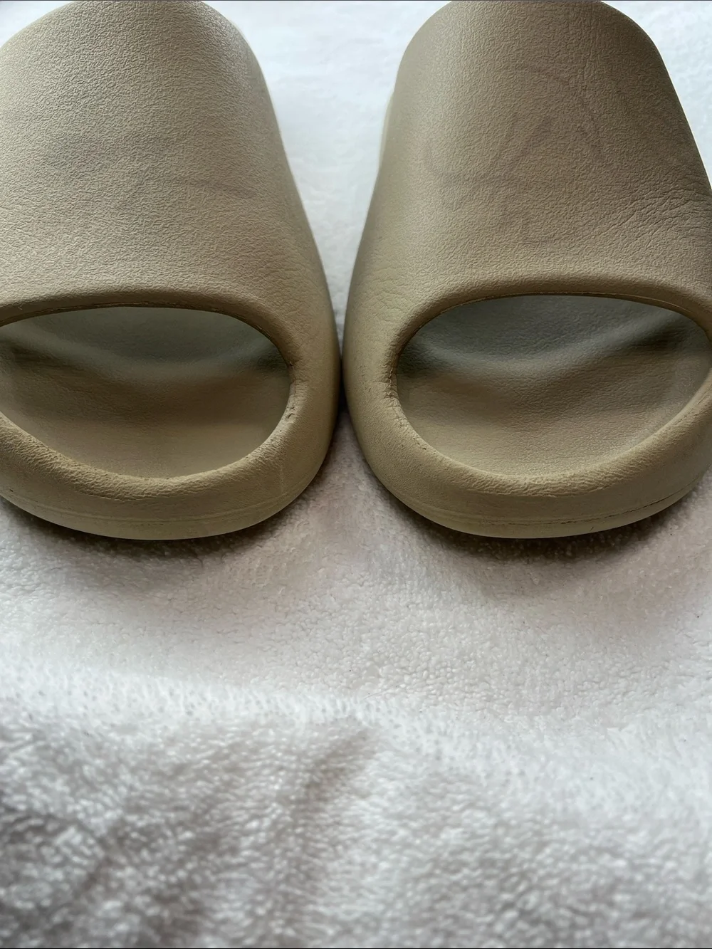 ADIDAS 13 Yeezy Slide Desert Sand Original Comfort Foam Sandal Slip-On Flip Flop